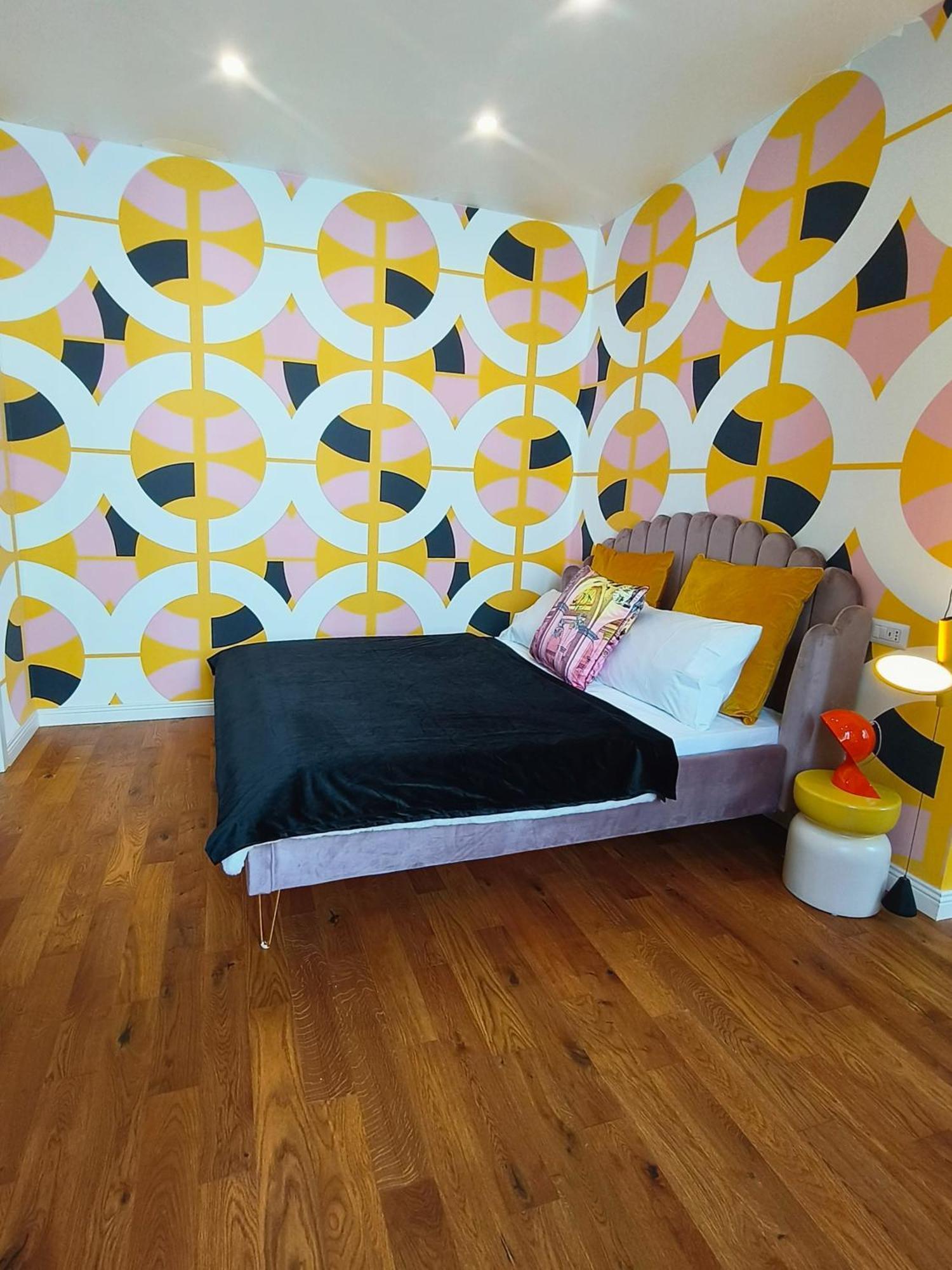 Designed 2 In Urban With Ac, Wifi And Subway Apartment *